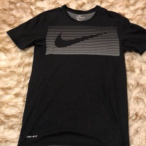 Black Nike tee